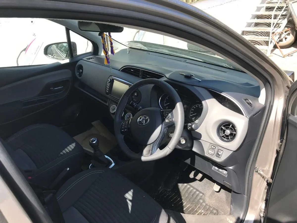 Yaris Toyota 2019 - Image 3