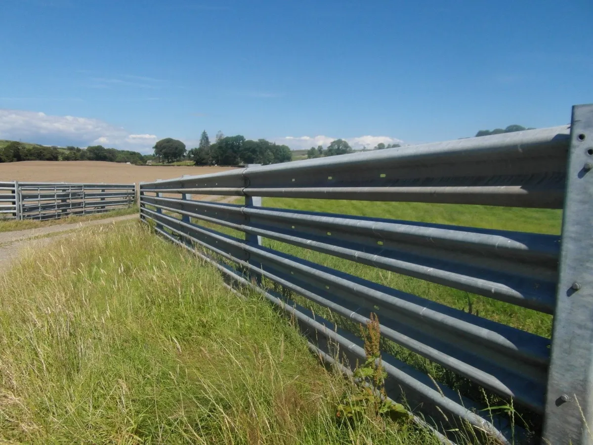 Crash barriers. Cattle penning - Image 1