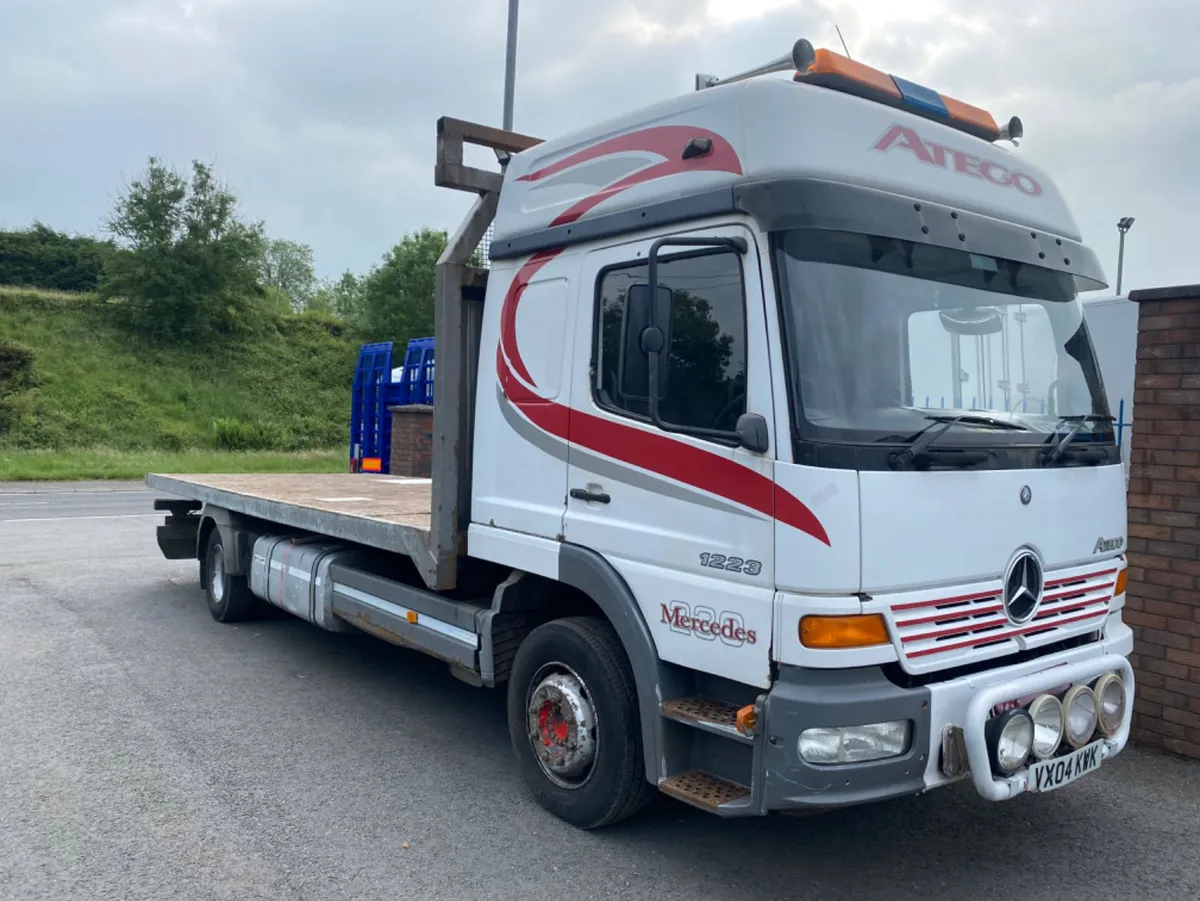 04 Mercedes 1323 atego 13 ton flat