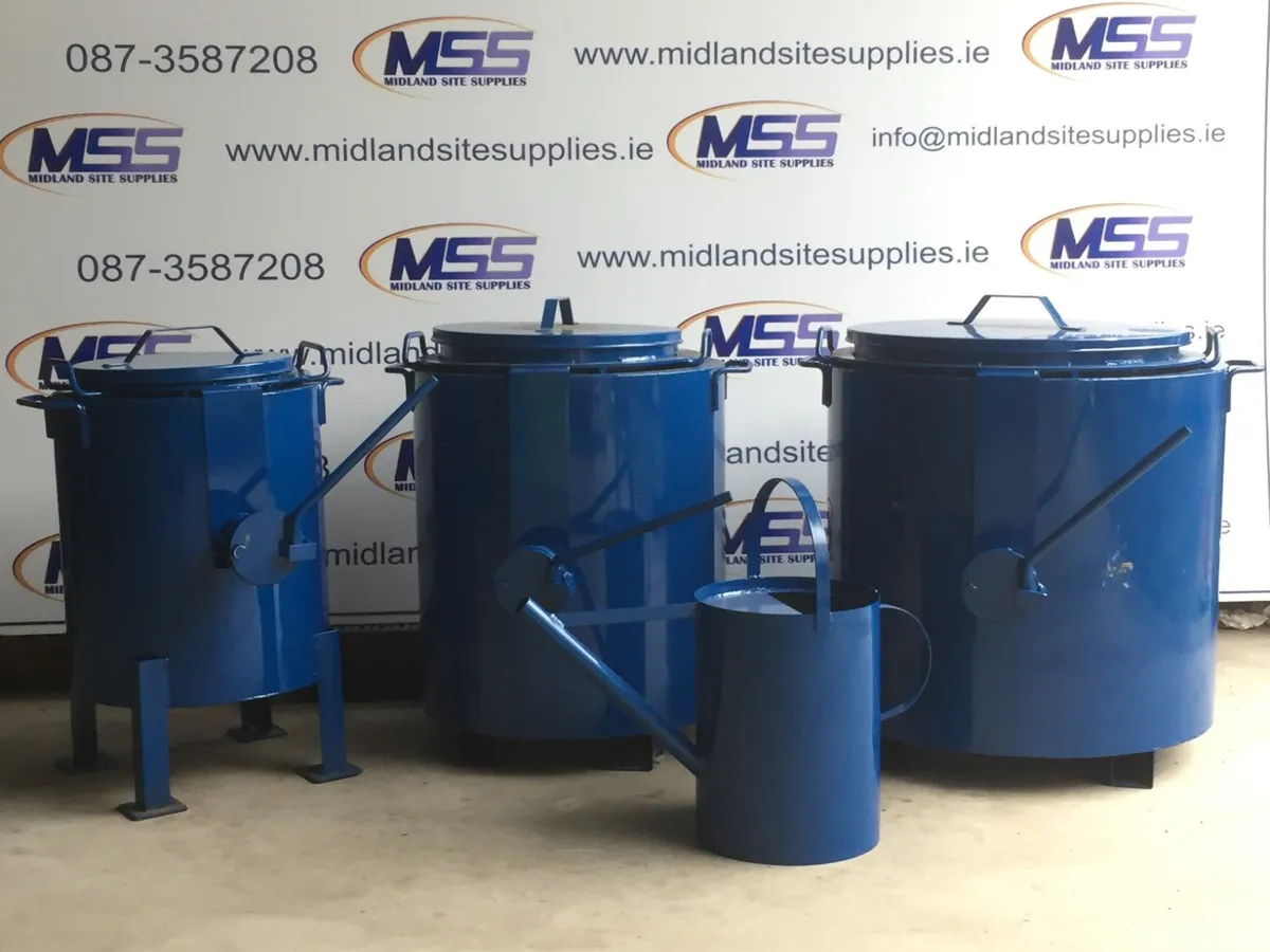 Large selection of pitch and pitch pots at MSS - Image 3