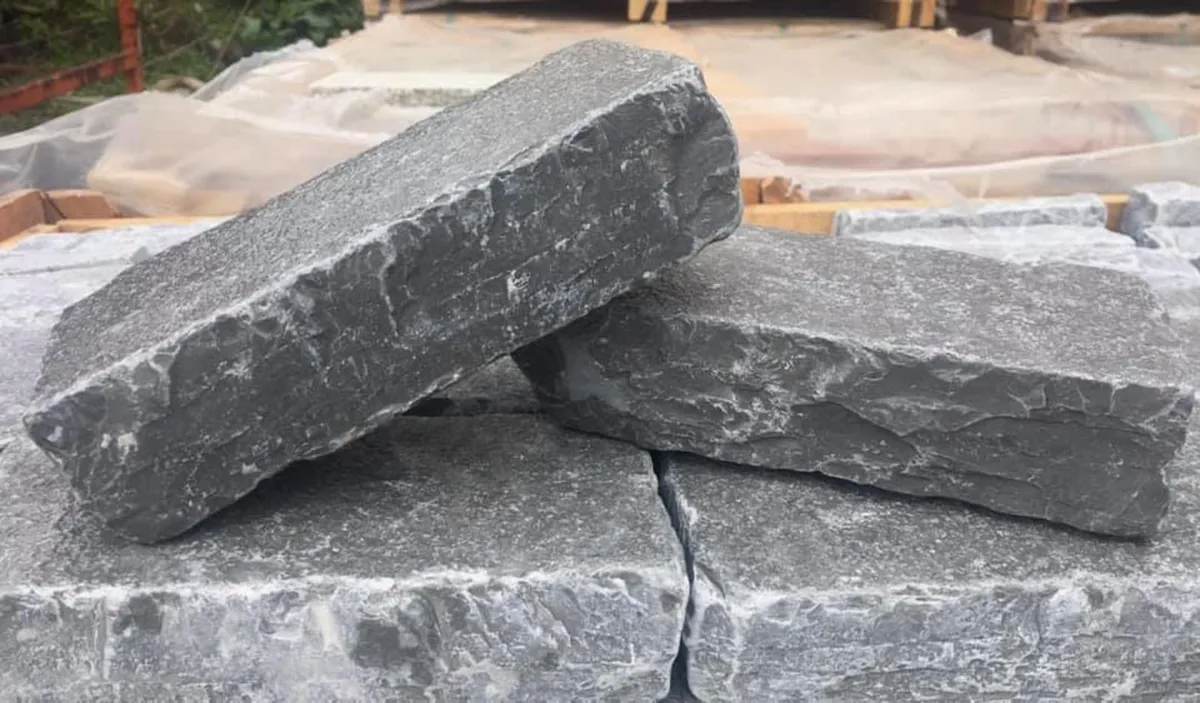 Tumbled Limestone Cobbles - Image 1