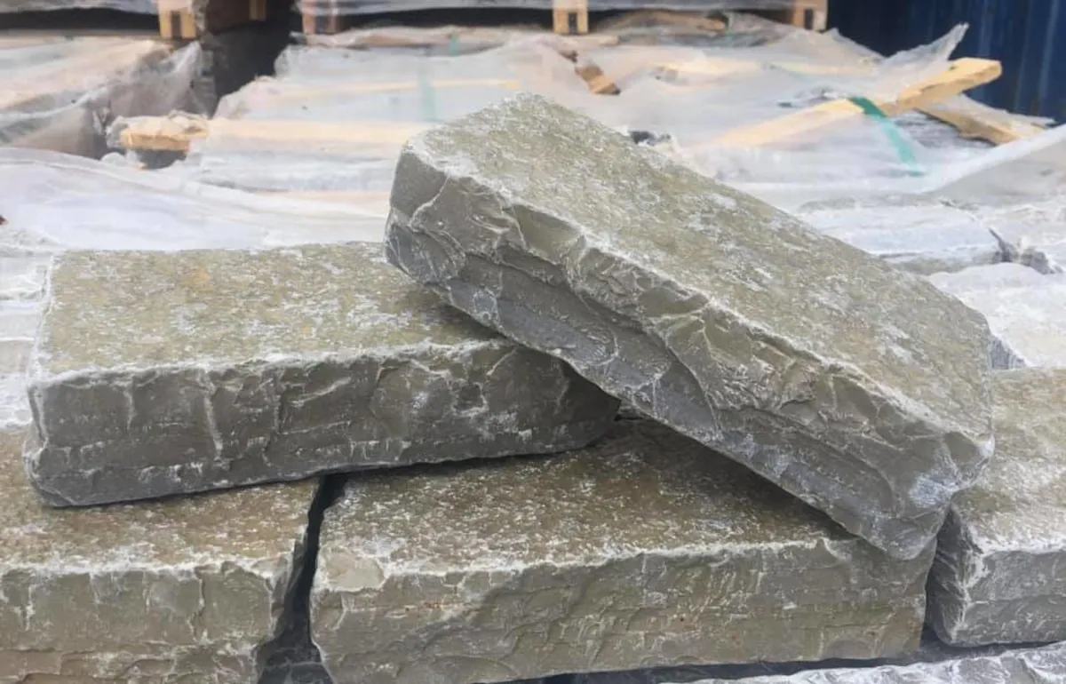 Tumbled Limestone Cobbles - Image 2