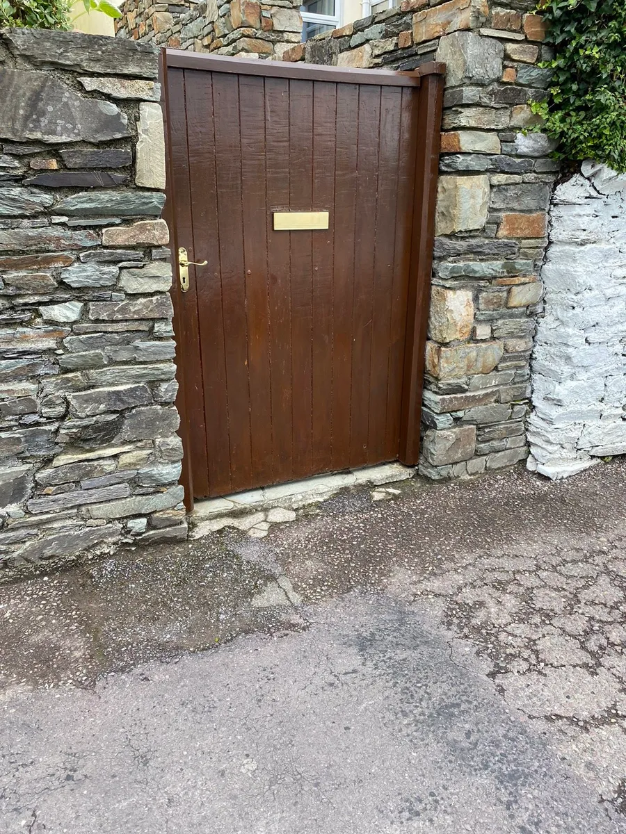 West Cork Brown Walling Stone €149 - Image 3