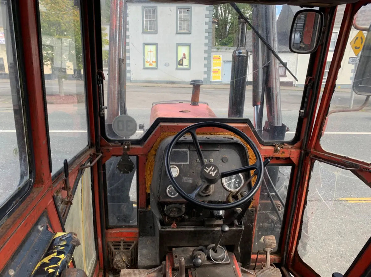 1982 Massey Ferguson 265 with Loader - Image 4