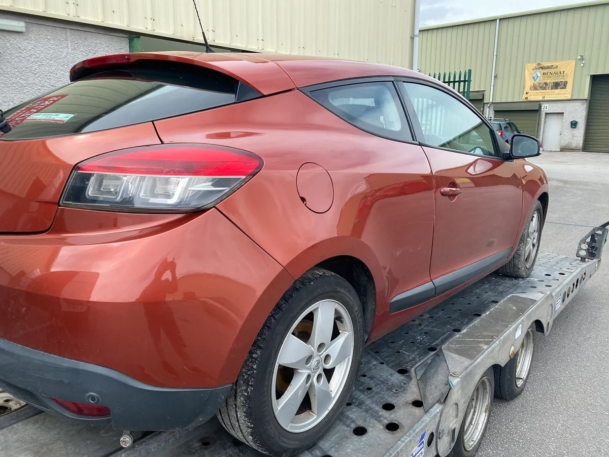 Renault Megane Coupe 1.5dCi for breaking - Image 3