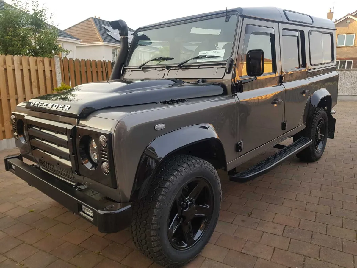 DEFENDER RESTERATION SPECIALISTS