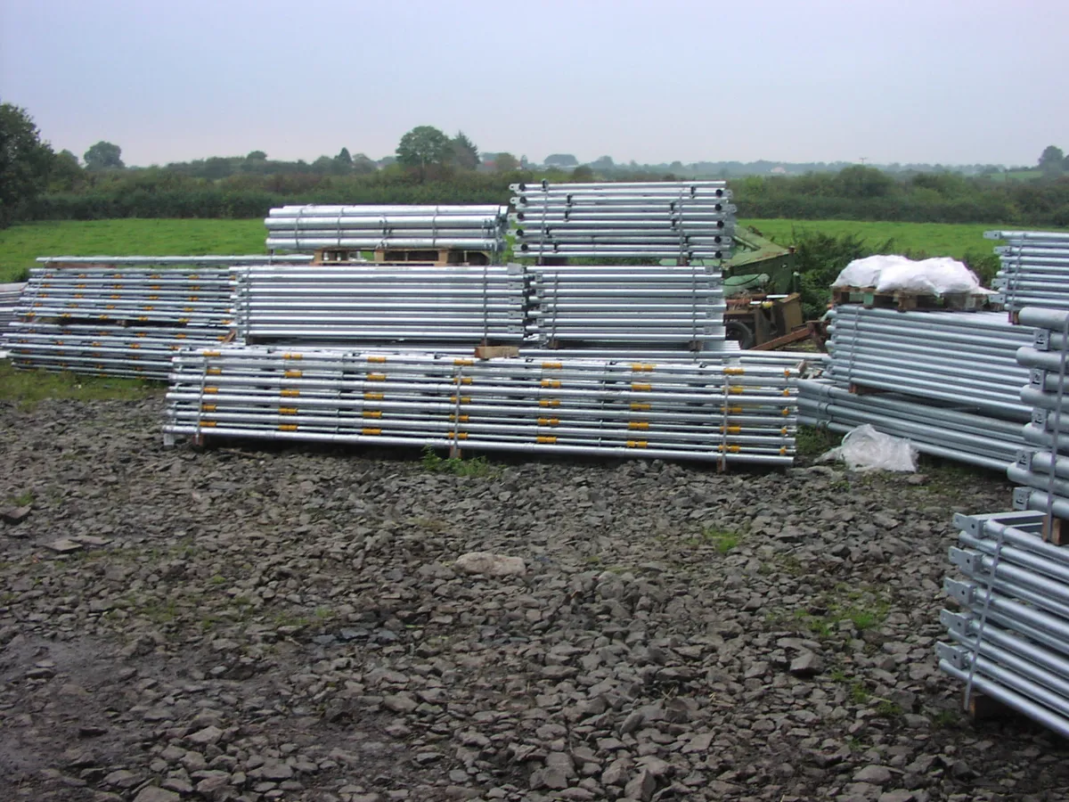 Barriers, Cubicles, Dividing Gates supplied - Image 1