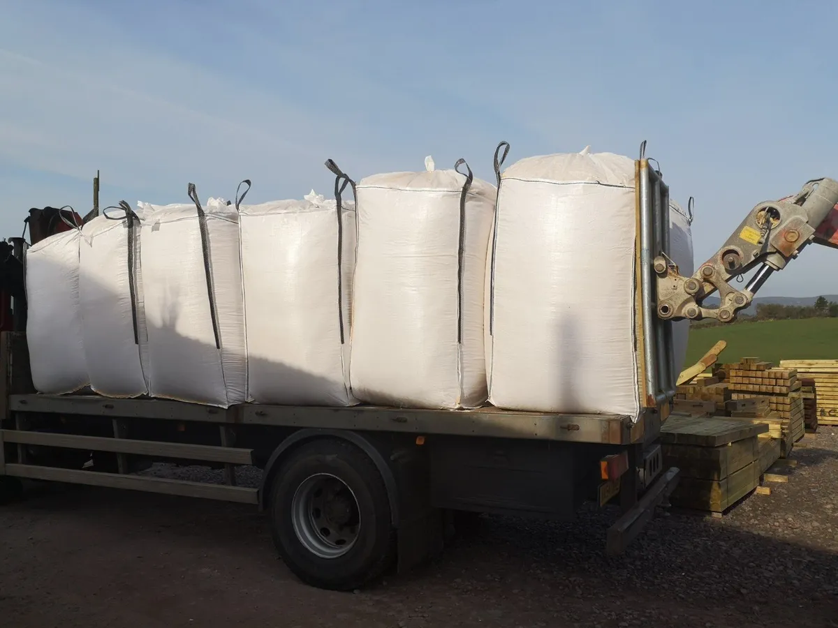 Equestrain Bedding, Shavings & Sawdust - Image 2