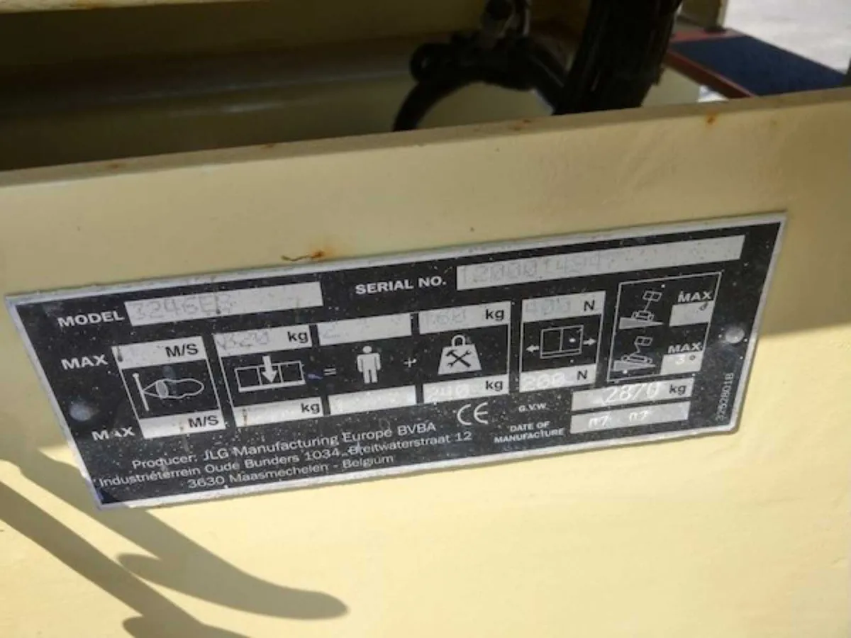 JLG ES 3246 - 10m Battery Scissor - Image 3