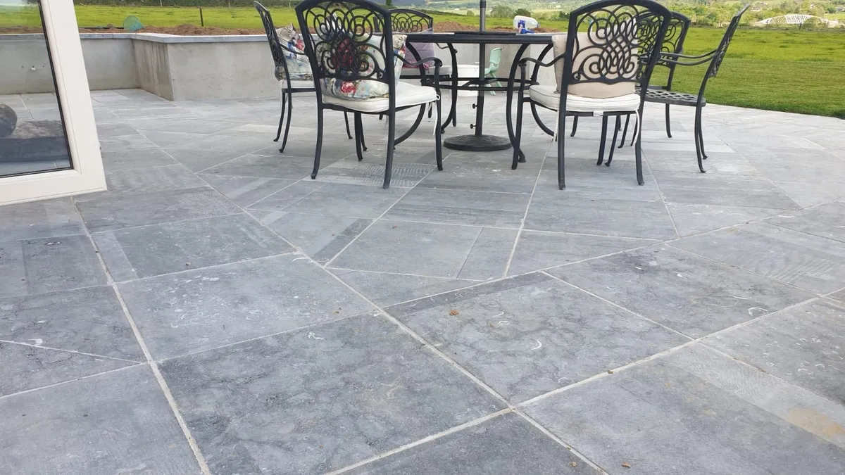 Sawn Kilkenny Limestone Paving - Image 3