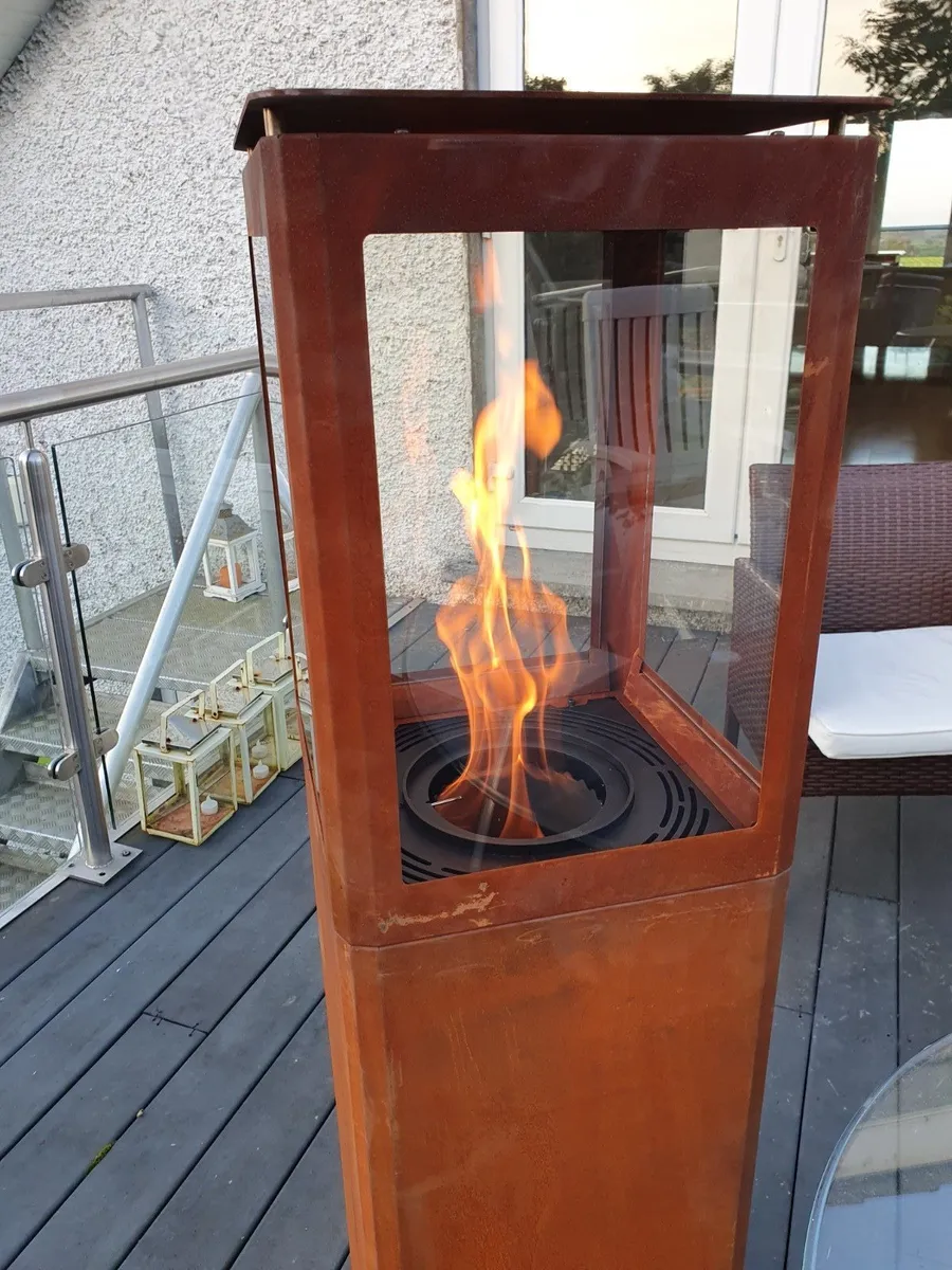 Wood pellet Patio Heaters(Ideal  Christmas present - Image 1