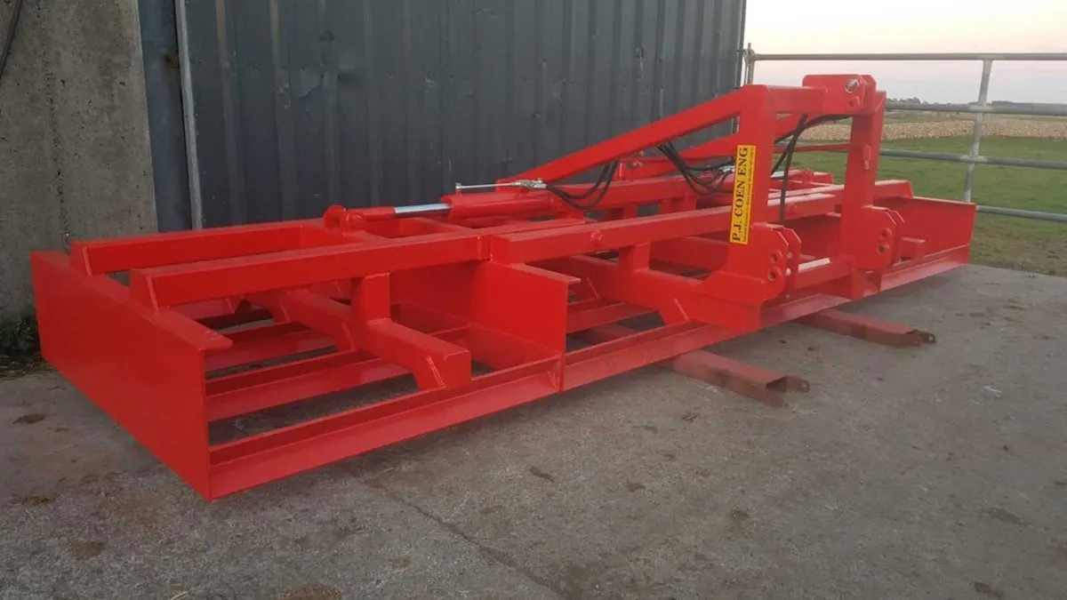 Folding Land Leveler