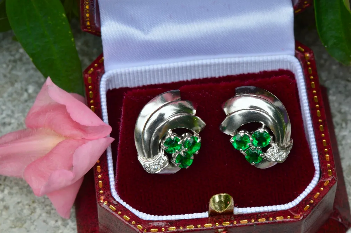 Antique Art Deco Emerald Diamond Earrings Platinum - Image 3