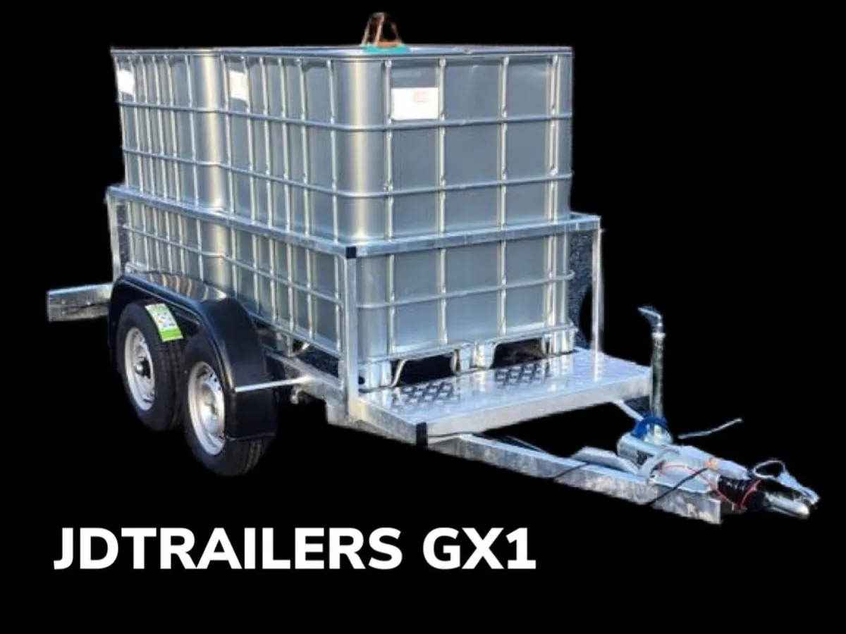 GX1 2000 litre Capacity tankers - Image 4