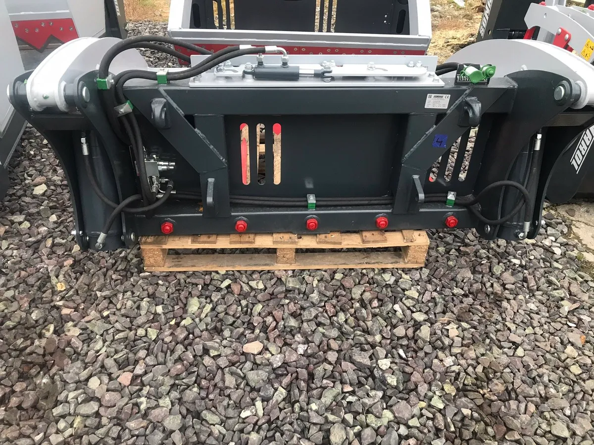 Sonarol Bale splitter €4000 including vat - Image 4