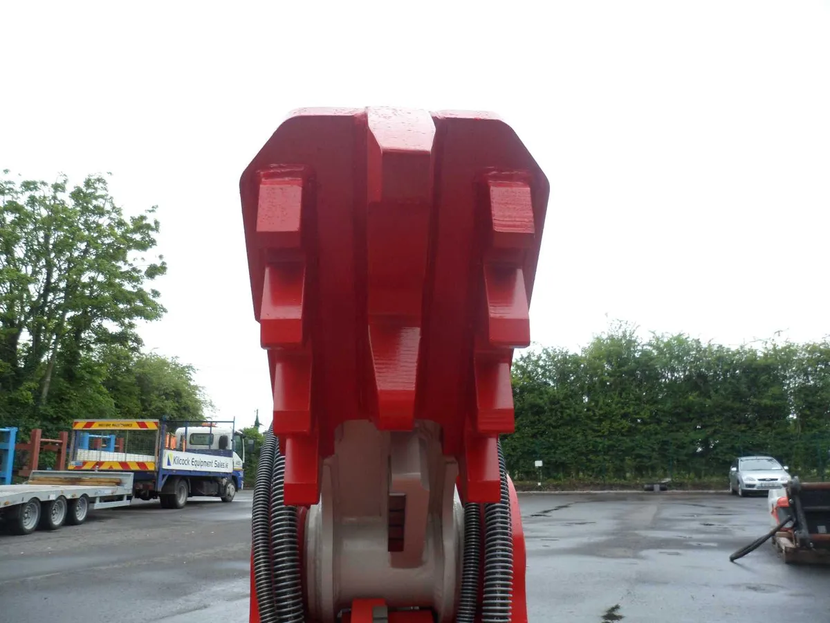 Attachment Hire Rammer Rotating  Pulverizer. - Image 4