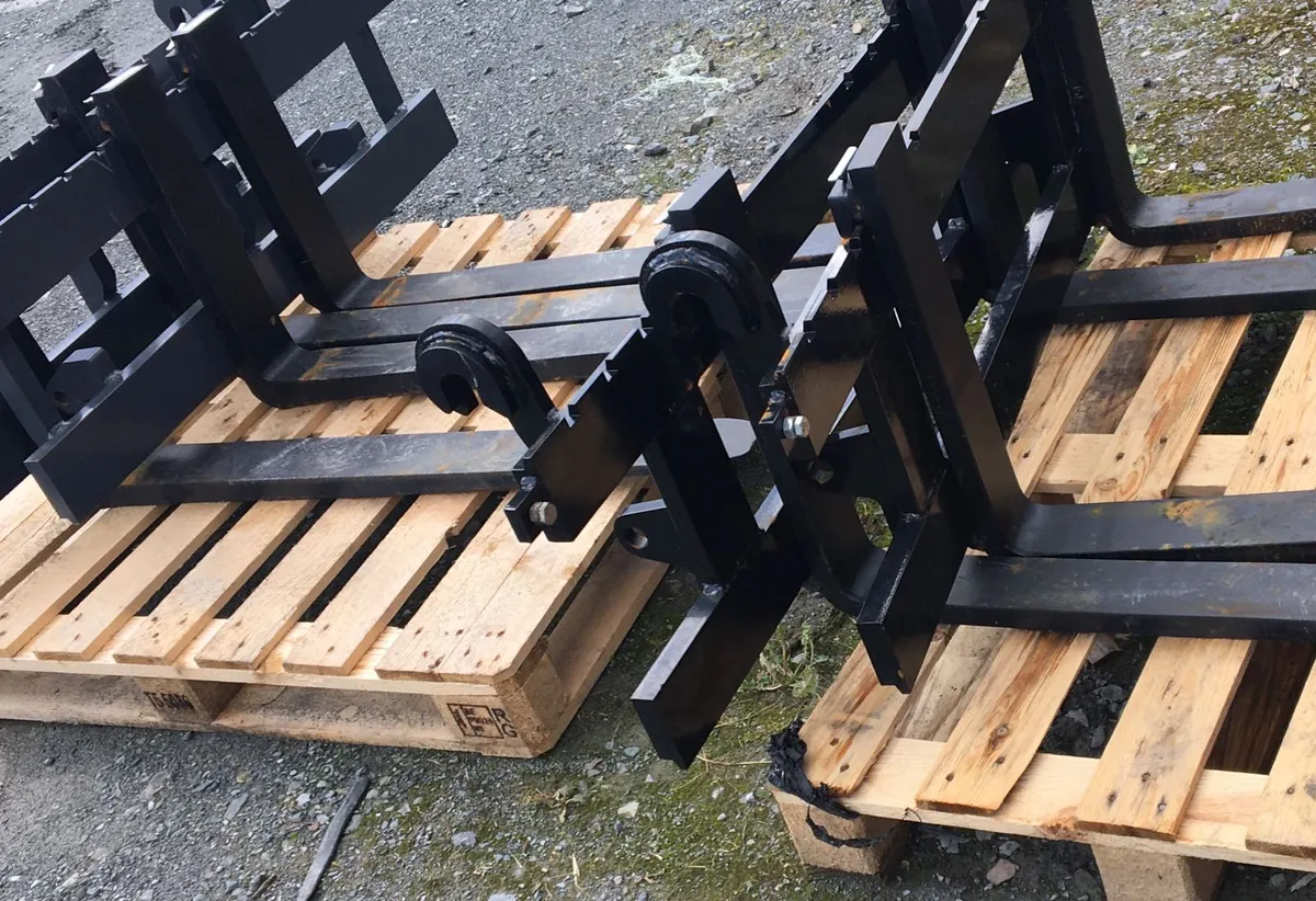 New Dromone Pallet Forks - Image 1