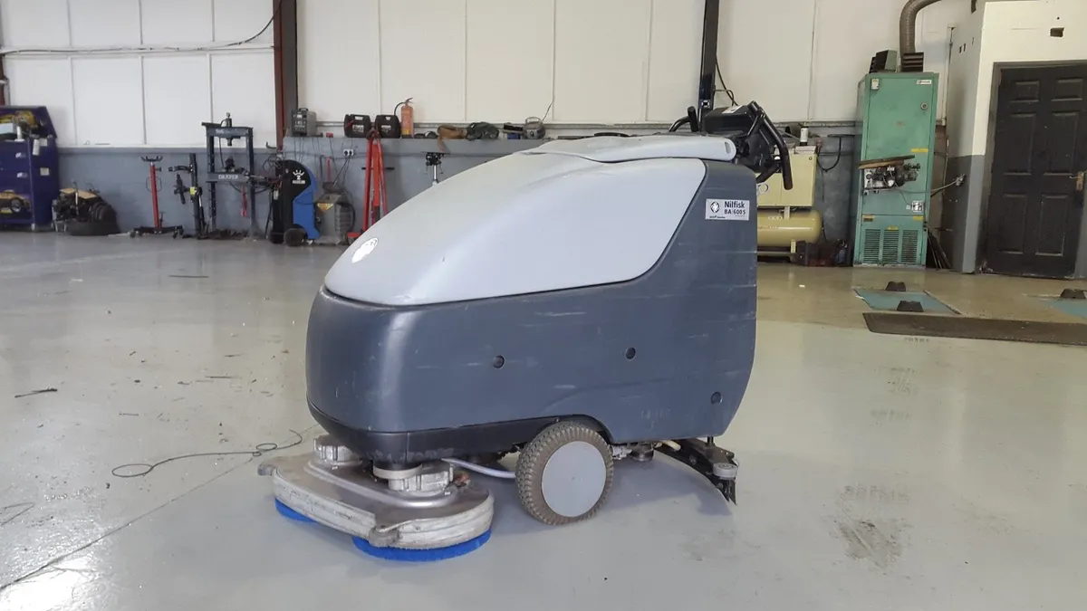 Secondhand Nilfisk BA600S scrubber dryer - Image 1