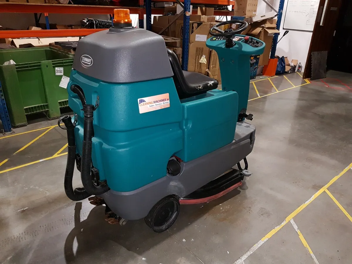 Refurbished Tennant T7 Ride on scrubber dryer - Image 1