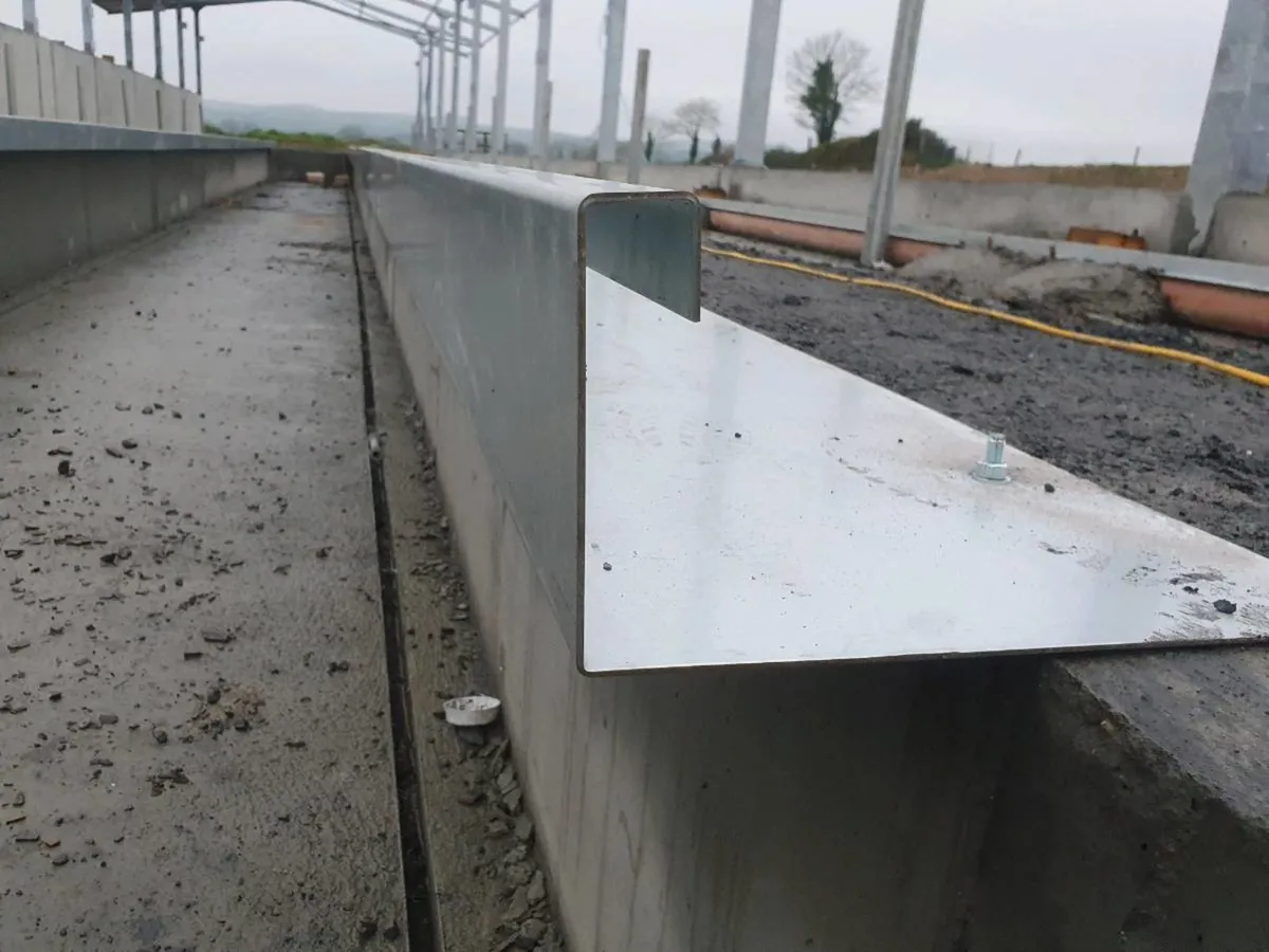 Milking Parlour Kerbing - Image 1