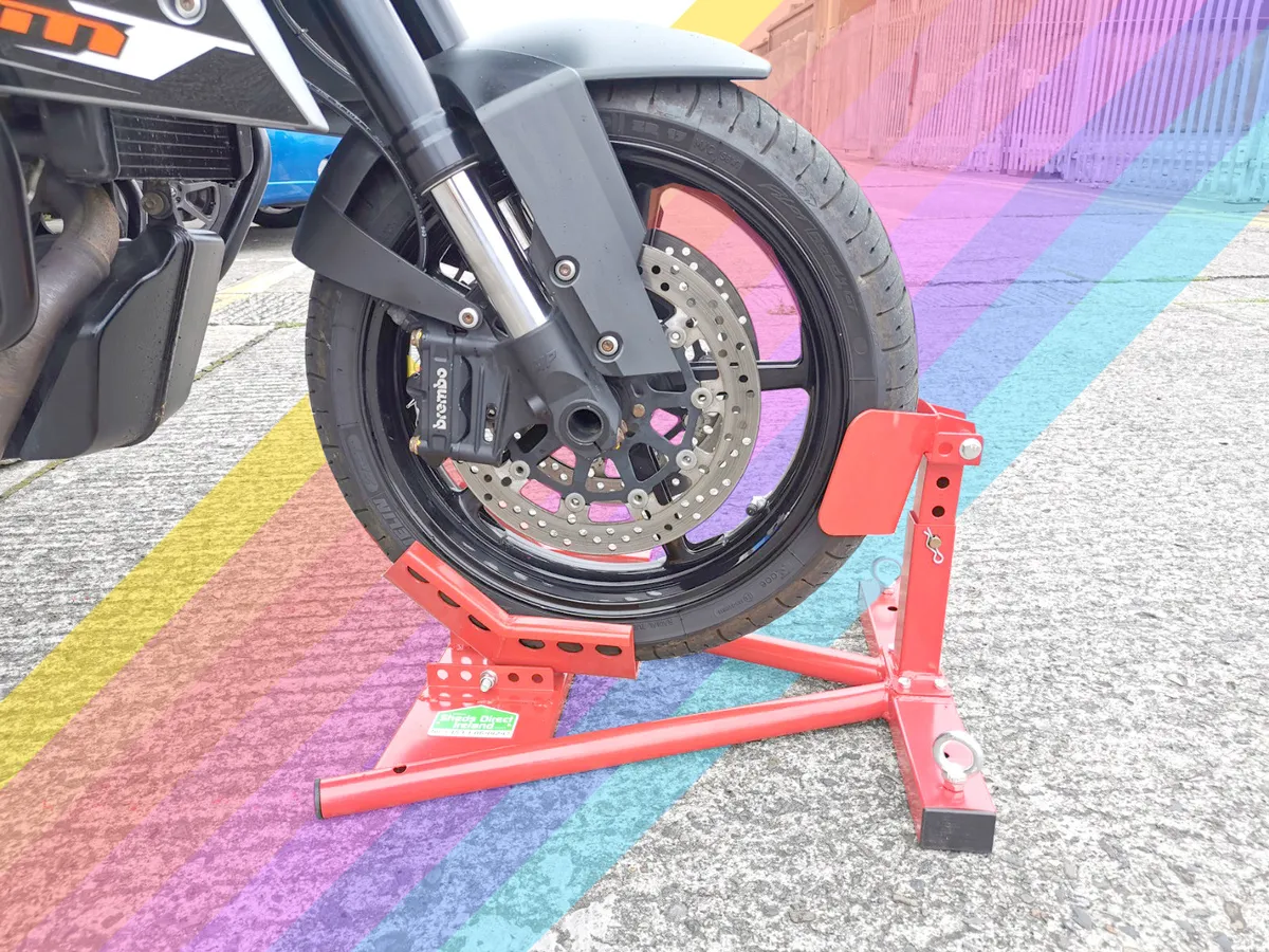 Motorbike Chock / Stand - Image 1