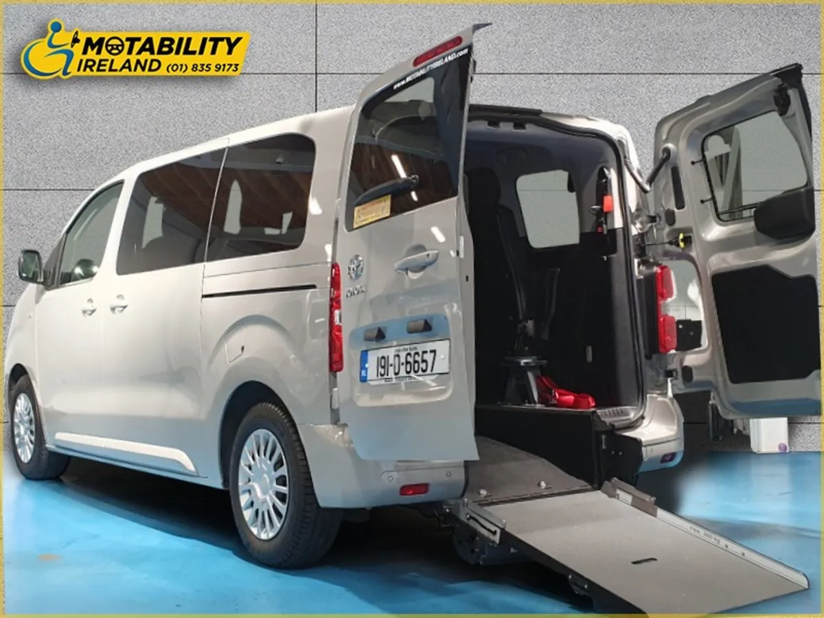 Toyota Proace Wheelchair Accessible Car - Image 3