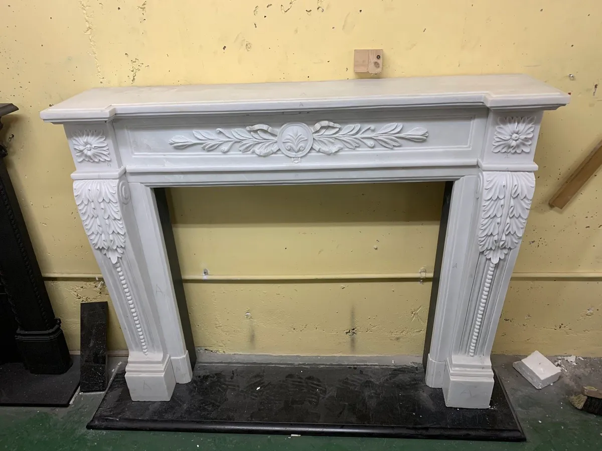 Large range of antique fireplaces. - Image 4