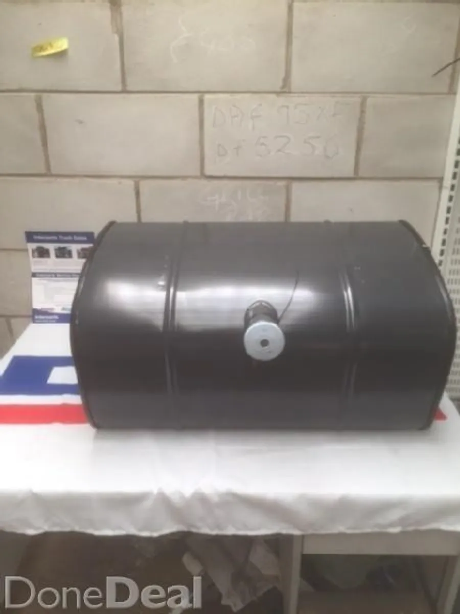 DAF LF45 Steel Diesel Tanks - Image 1