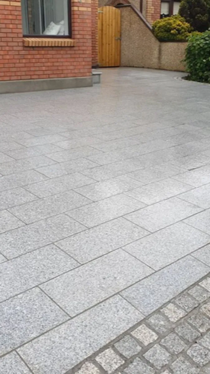 Silver Granite Paving - Image 3