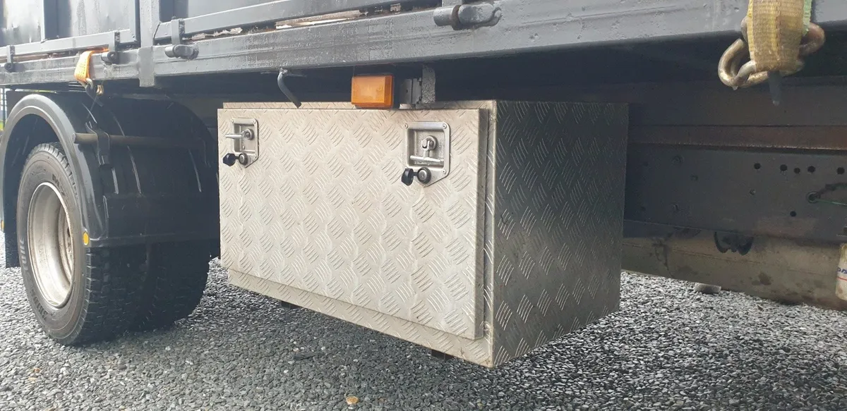 aluminium powder coated storage tool box for trail - Image 1