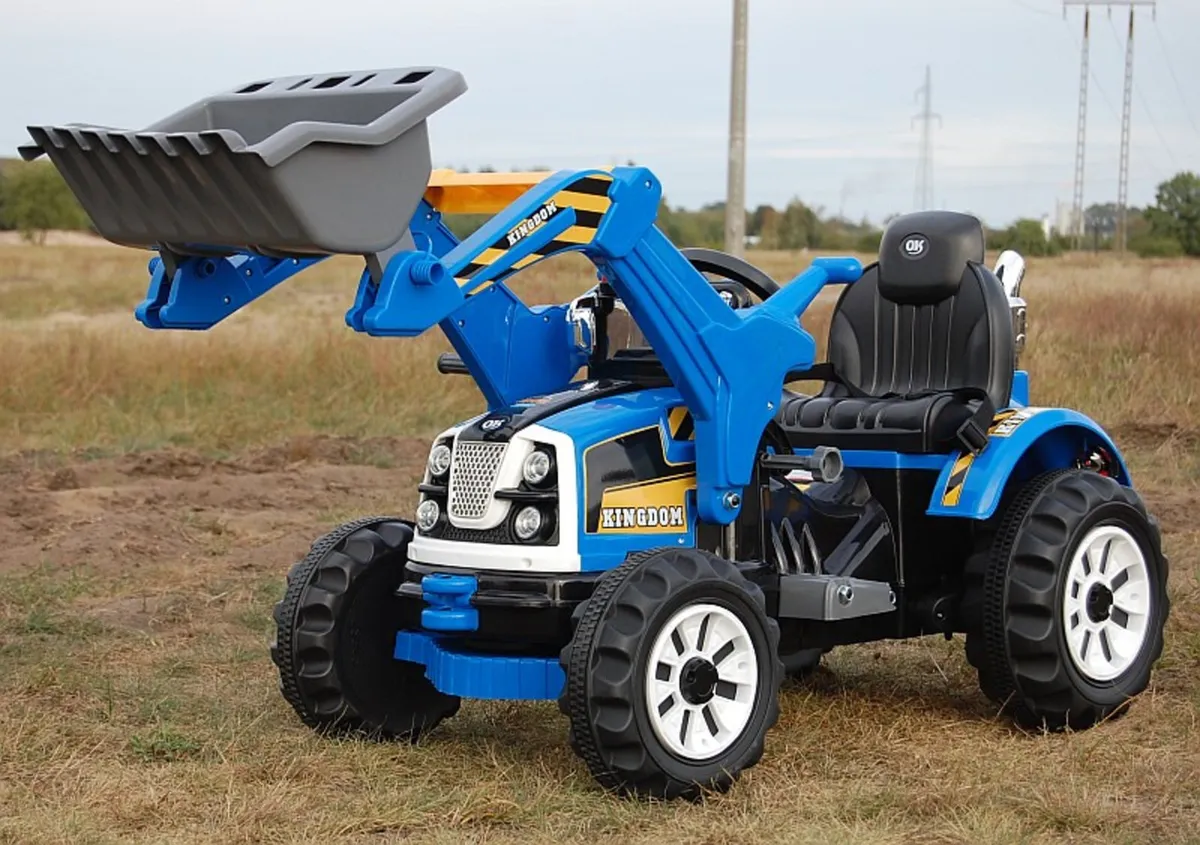 KINGDOM- 12v Electric Tractor with Loader - Blue