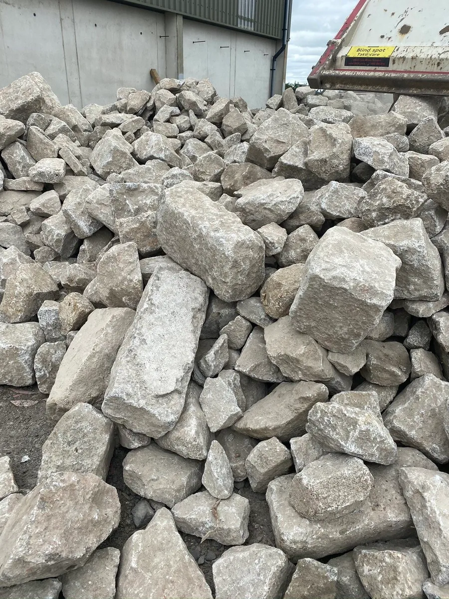 SALVAGED  BUILDING STONE YARD OPEN - Image 4