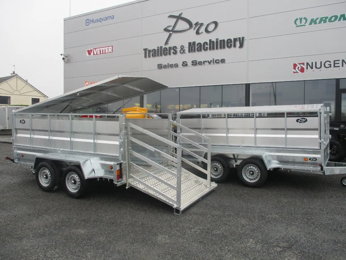 Pro trailers sheep trailer