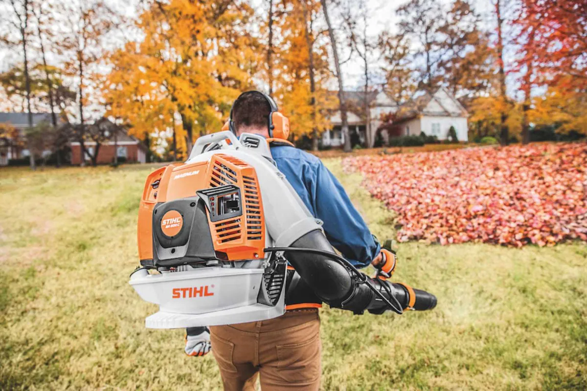 Scrap your old saw and buy a STIHL! - Image 2