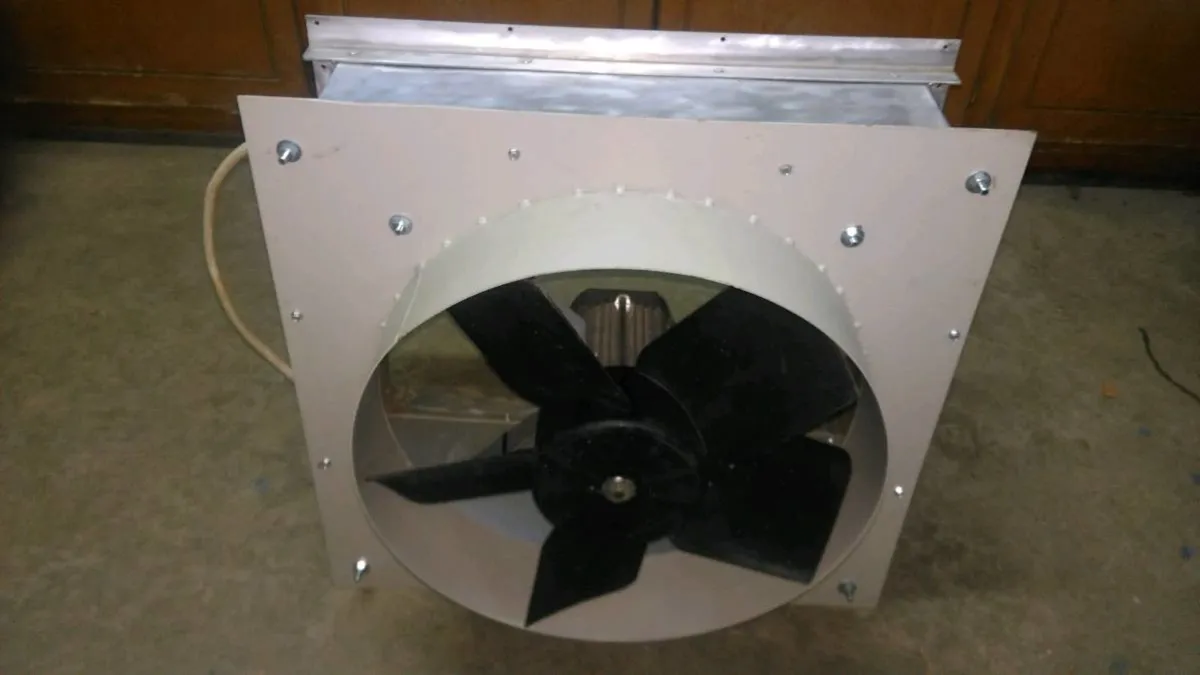 Spray booth extractor fans