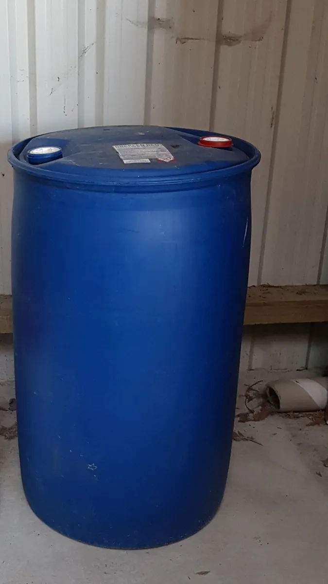 Plastic barrels - Image 2