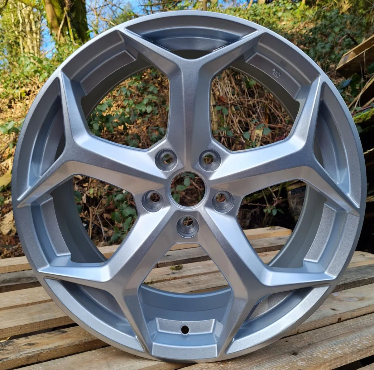 18” Ford Focus st alloys silver