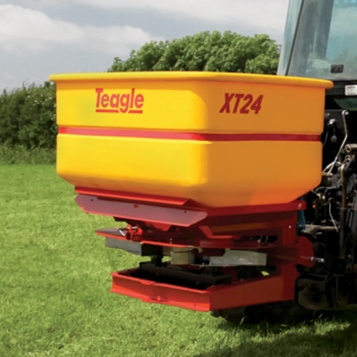 Teagle XT24 Fertiliser Spreader - Image 4