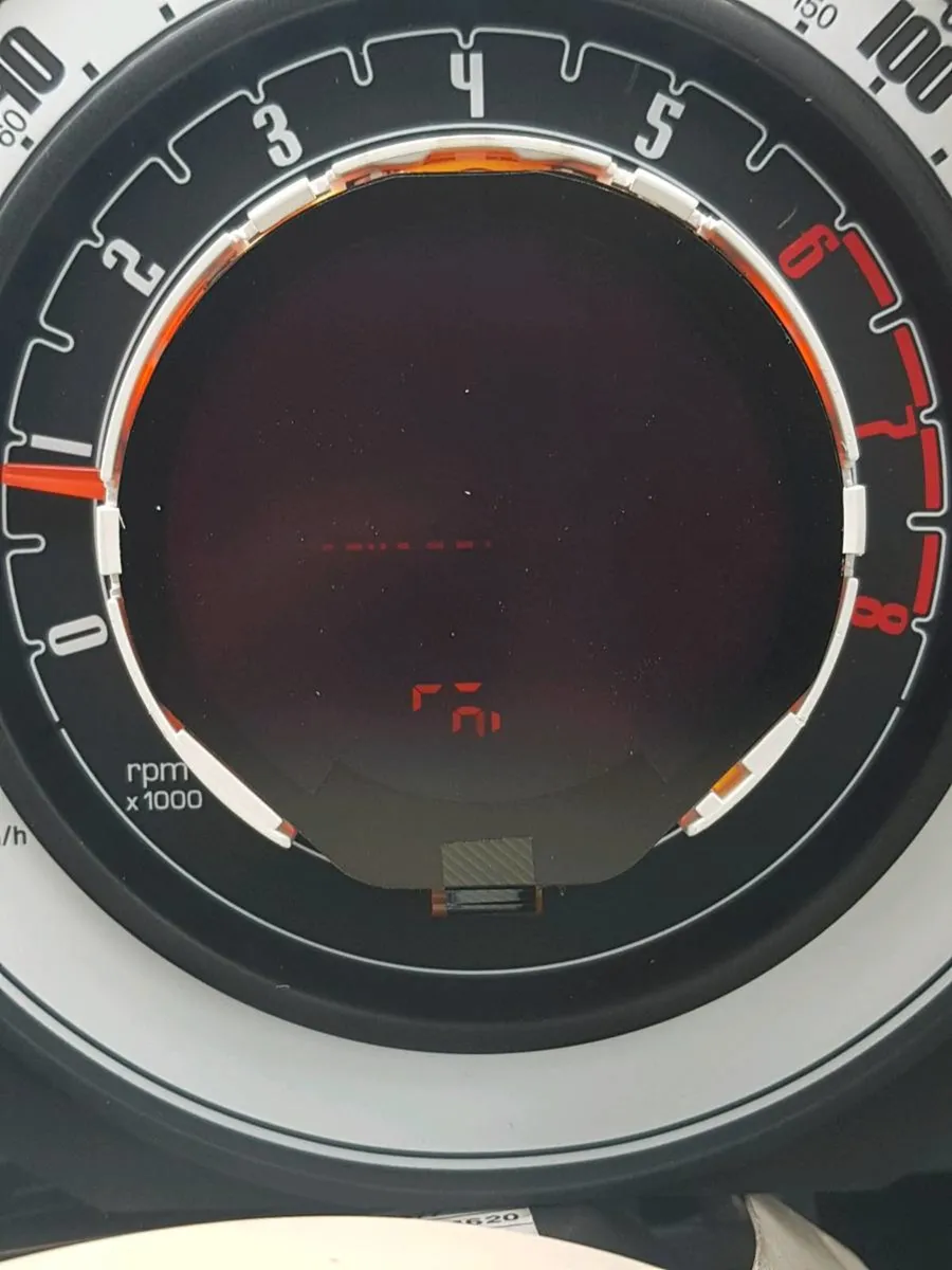 Mobile speedometer repair service fiat 500 lcd