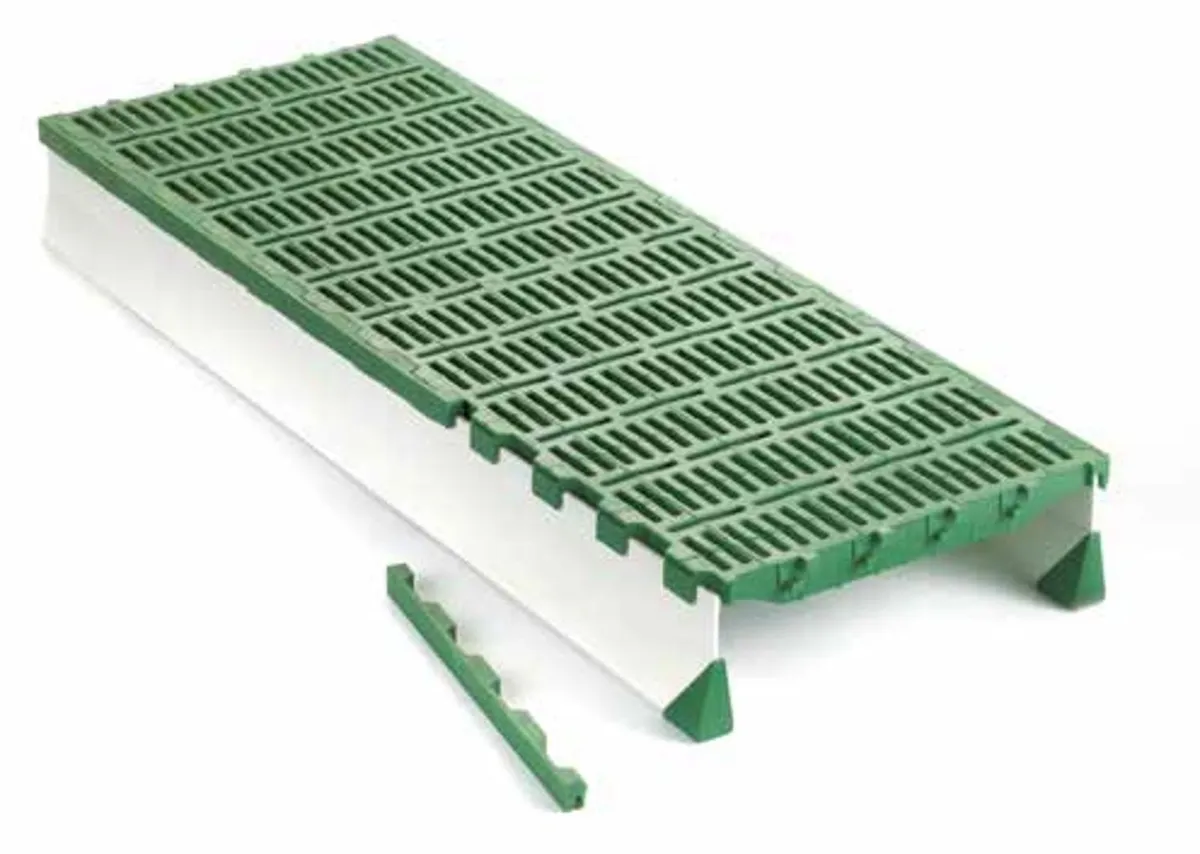 Plastic Slat Flooring - Image 2