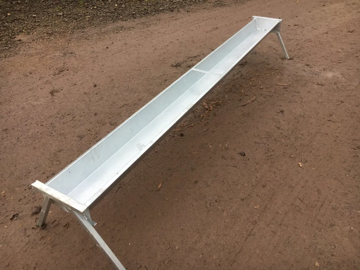 Sheep feeding, troughs, hayracks and ring feeders! - Image 3