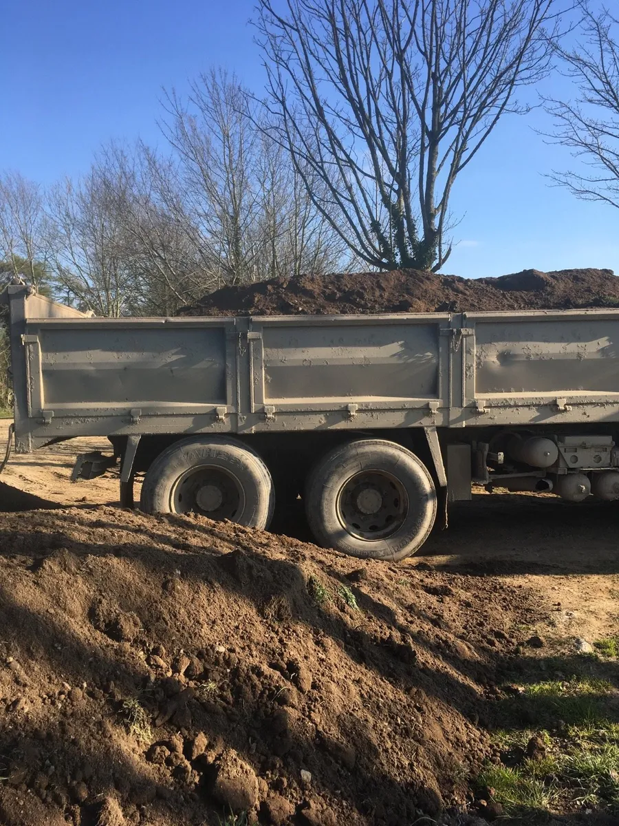 Screened topsoil & stone delivered - Image 3