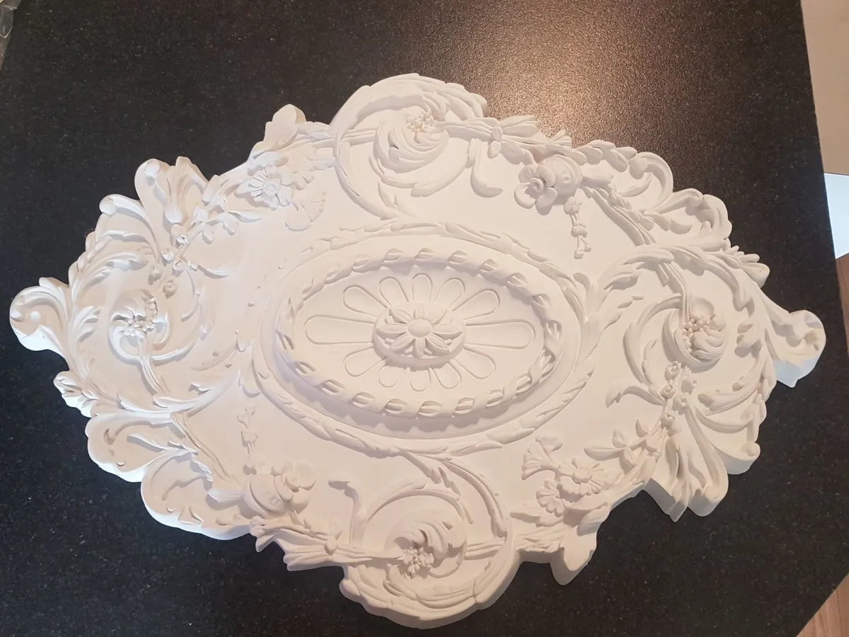 Wall decor ,ceiling rosette (hard Polyurethane) - Image 4