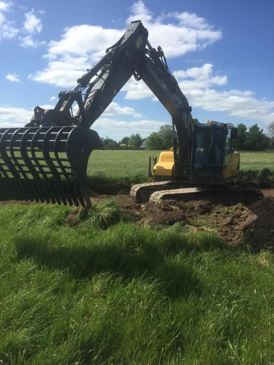 Irish built rakes - Image 1