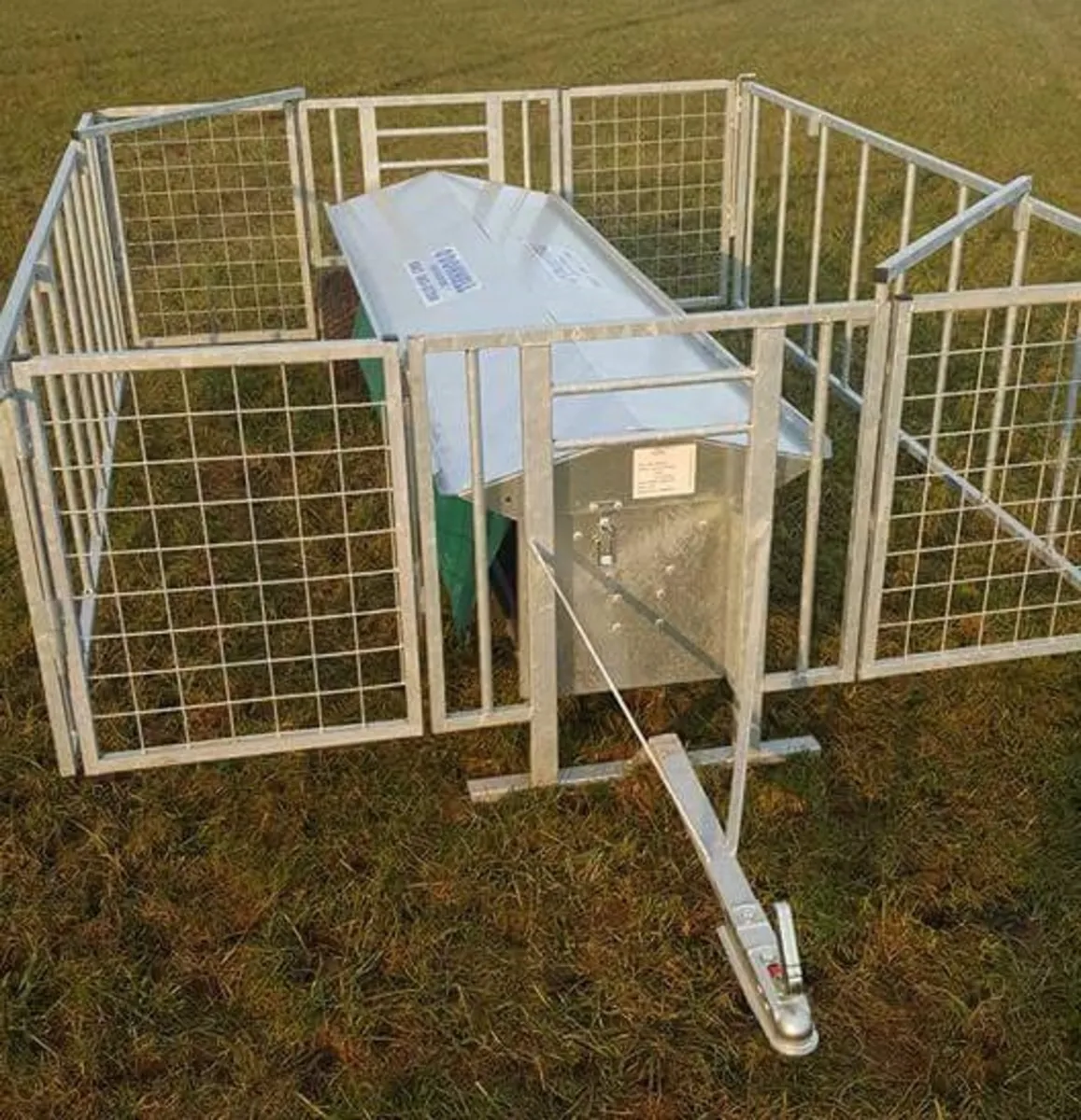 Lamb Creep Feeder - Image 3