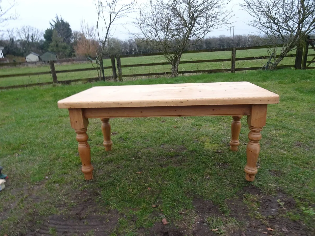 Heavy salvaged pine table - Image 1