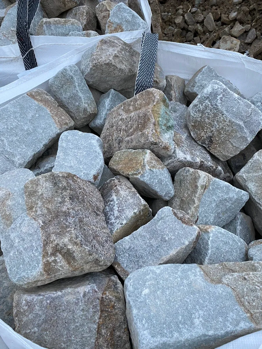 Old Salvage Reclaimed Connemara Walling Stone