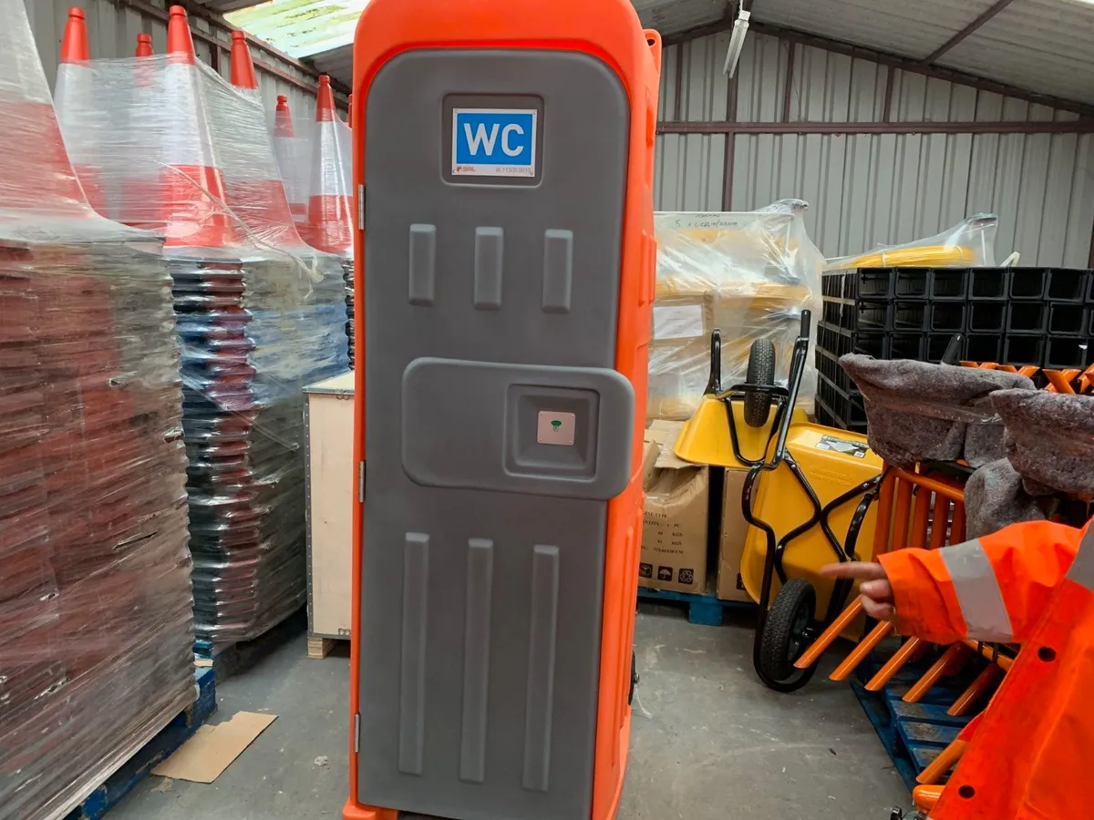 Portable toilets Back in Stock at Toolman !!! - Image 3