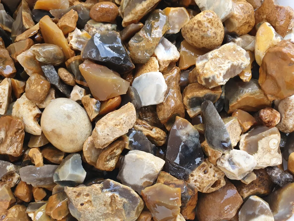 Rustic Flint Decorative Stone 10mm & 20mm - Image 2