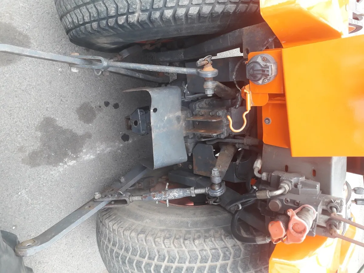 Kubota ST30 - Image 4